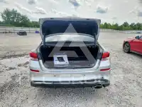 2019 KIA Optima photo