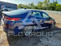 2019 KIA Optima photo
