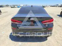 2019 KIA Optima photo