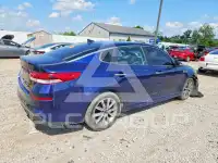 2019 KIA Optima photo