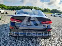 2019 KIA Optima photo