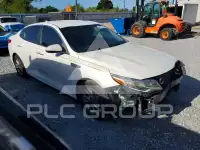 2019 KIA Optima фото