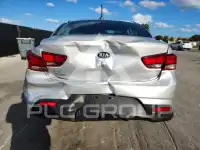 2019 KIA Rio photo