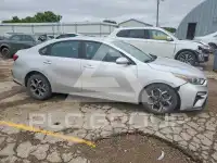 2019 KIA Forte фото