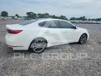 2019 KIA Cadenza photo