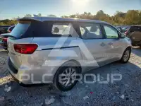 2019 KIA Sedona фото