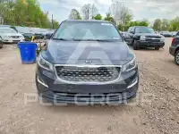 2019 KIA Sedona фото