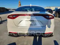 2019 KIA Stinger фото
