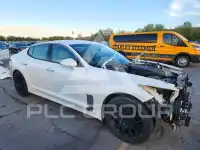 2019 KIA Stinger фото