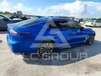2019 KIA Stinger фото