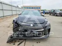 2019 KIA Stinger фото