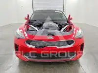 2019 KIA Stinger фото