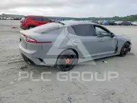 2019 KIA Stinger фото