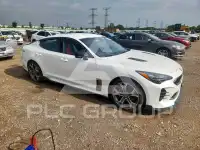 2019 KIA Stinger фото