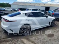 2019 KIA Stinger фото