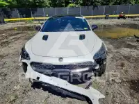 2019 KIA Stinger фото