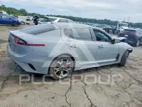 2019 KIA Stinger фото