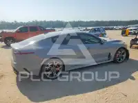 2019 KIA Stinger photo