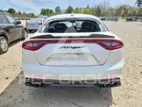 2019 KIA Stinger фото
