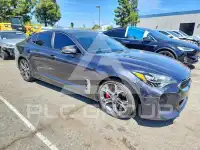 2019 KIA Stinger фото