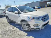2019 Ford ESCAPE photo