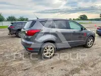 2019 Ford ESCAPE photo