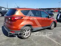 2019 Ford ESCAPE photo