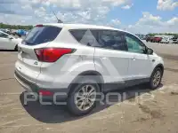 2019 Ford ESCAPE photo