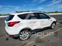 2019 Ford ESCAPE photo