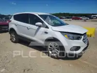 2019 Ford ESCAPE photo