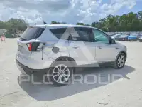 2019 Ford ESCAPE photo