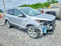 2019 Ford ESCAPE photo