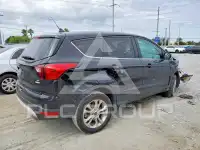 2019 Ford ESCAPE photo