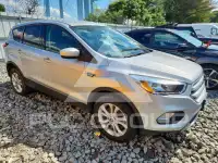 2019 Ford ESCAPE photo