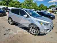 2019 Ford ESCAPE photo