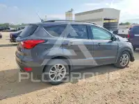 2019 Ford ESCAPE photo