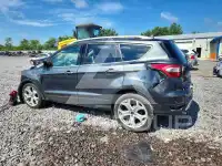 2019 Ford ESCAPE photo