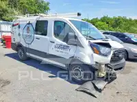 2019 Ford TRANSIT photo