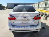 2019 Ford FIESTA photo