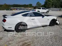 2019 Ford MUSTANG photo