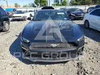 2019 Ford MUSTANG фото