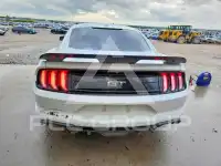 2019 Ford MUSTANG photo