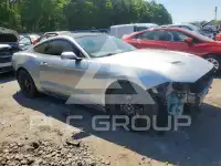 2019 Ford MUSTANG фото