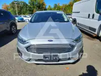 2019 Ford FUSION фото