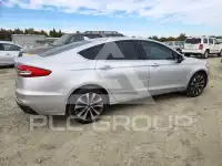 2019 Ford FUSION фото
