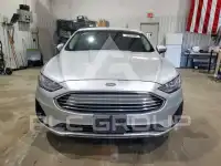 2019 Ford FUSION photo