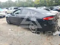 2019 Ford FUSION photo