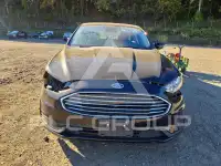 2019 Ford FUSION фото