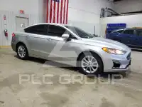 2019 Ford FUSION photo