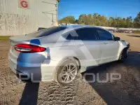 2019 Ford FUSION photo